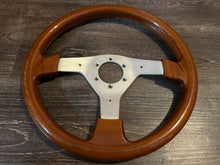 Load image into Gallery viewer, Verona Victoria 355mm Wood Wheel
