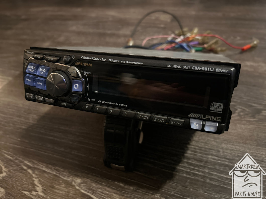 Alpine CDA-9811J Motorized Single Din Radio