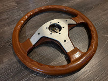 Load image into Gallery viewer, Verona Victoria 355mm Wood Wheel
